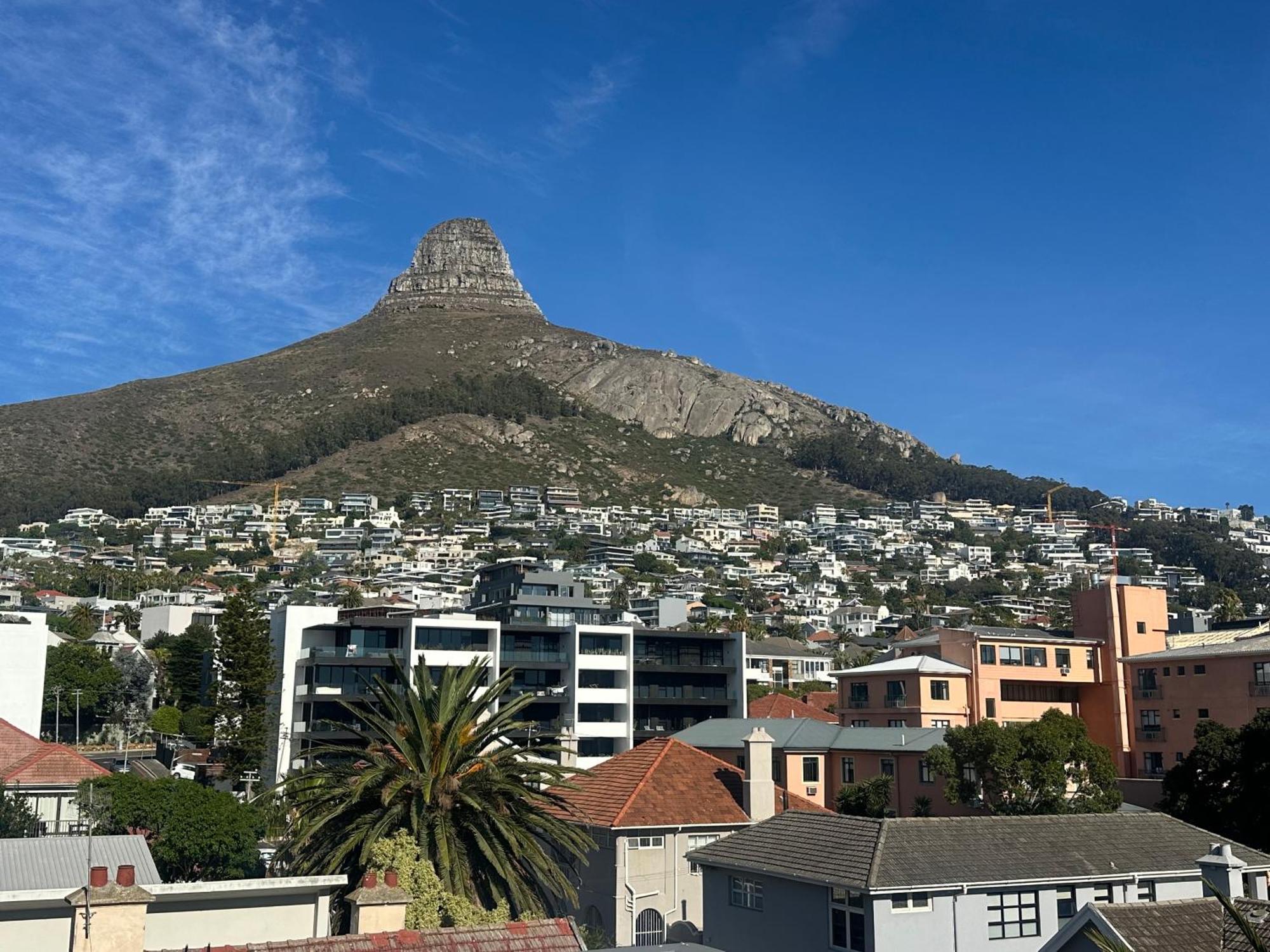 Camborne Holiday Apartments Cape Town Exterior photo
